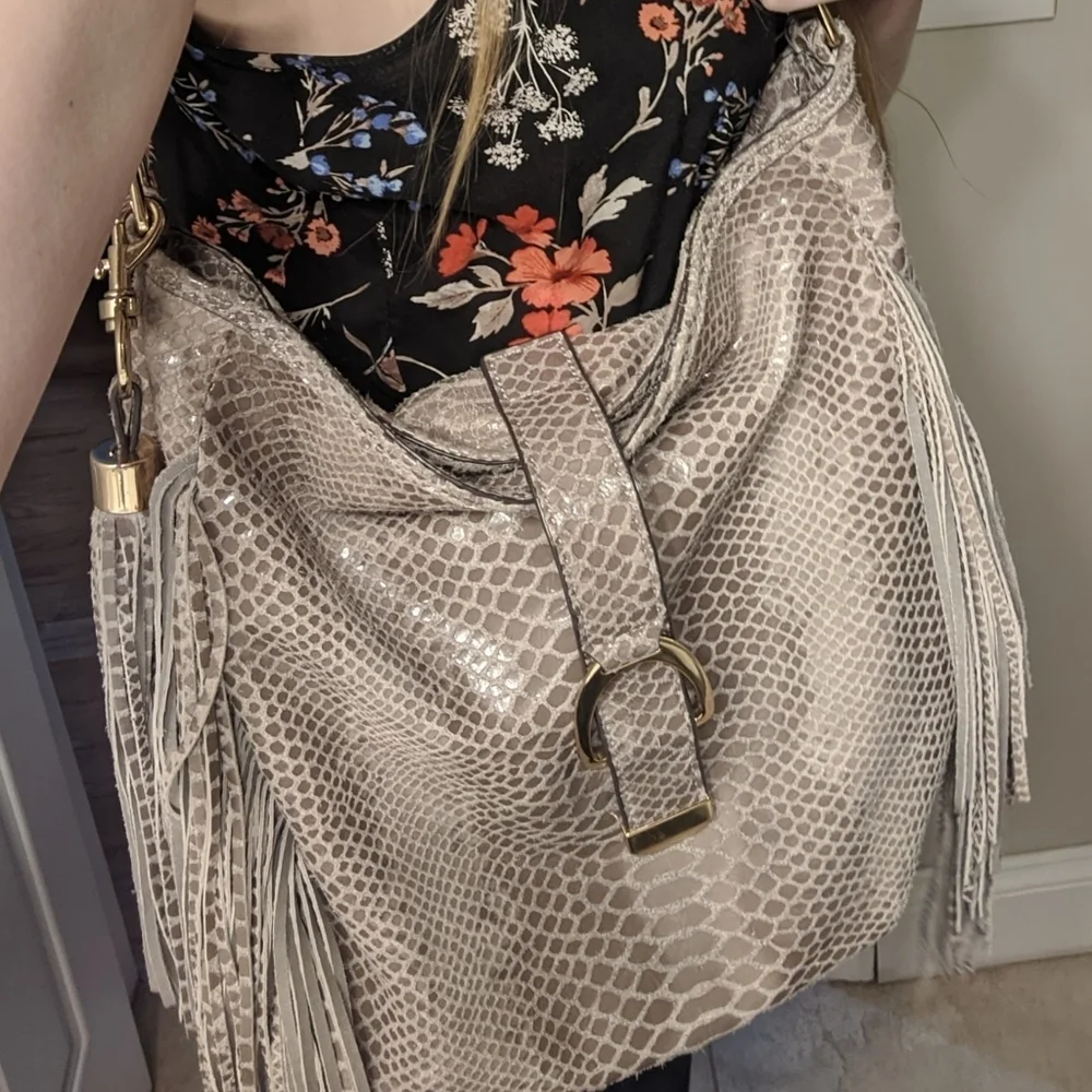 ⬇️$115 Stone Cobra G.I.L.I. Hobo
